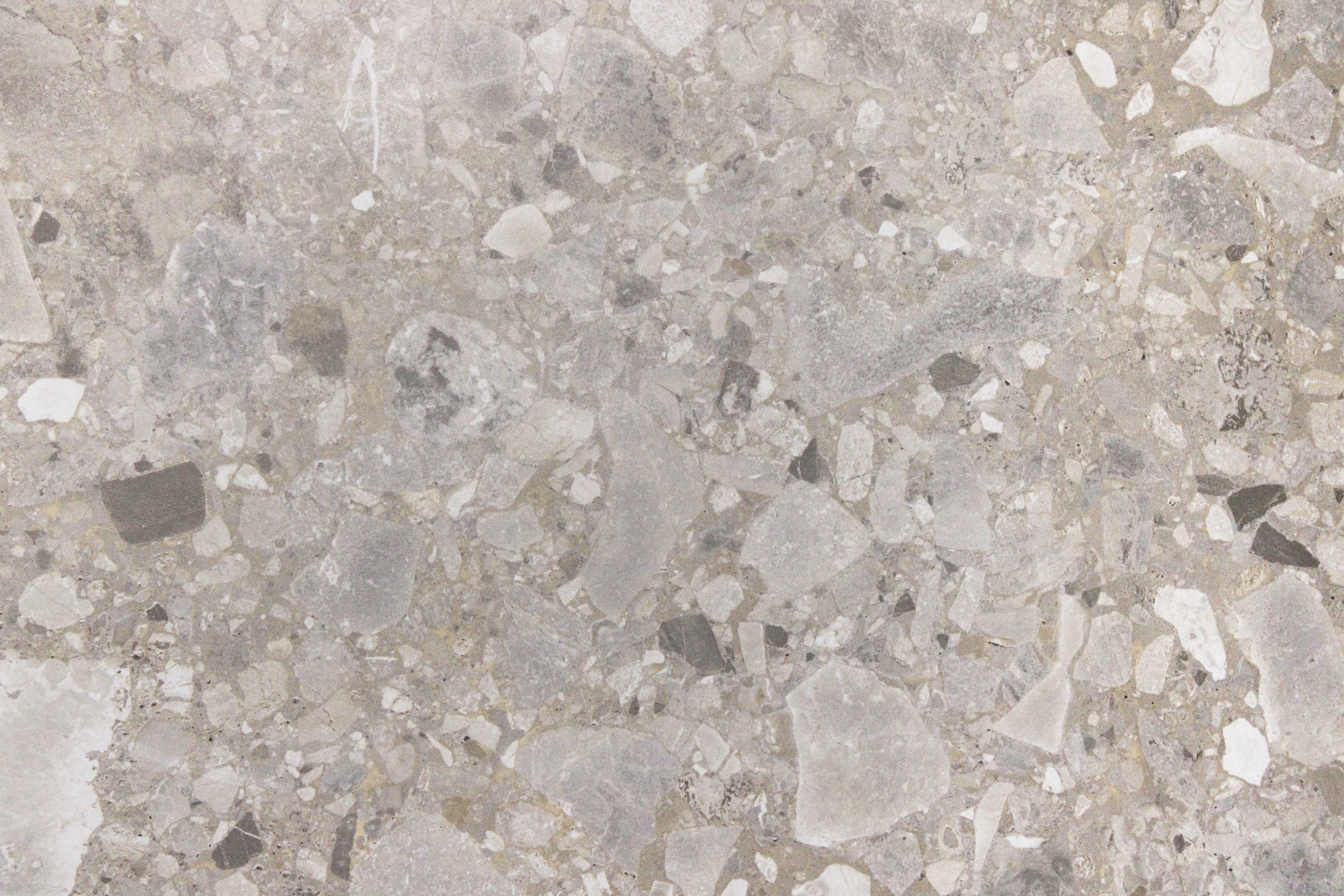 Aggregate Dark Beige In Out