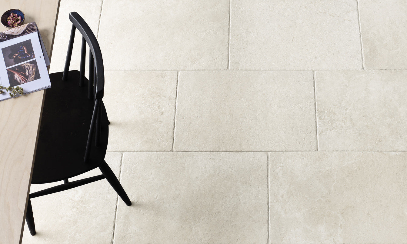 Atelier White Internal