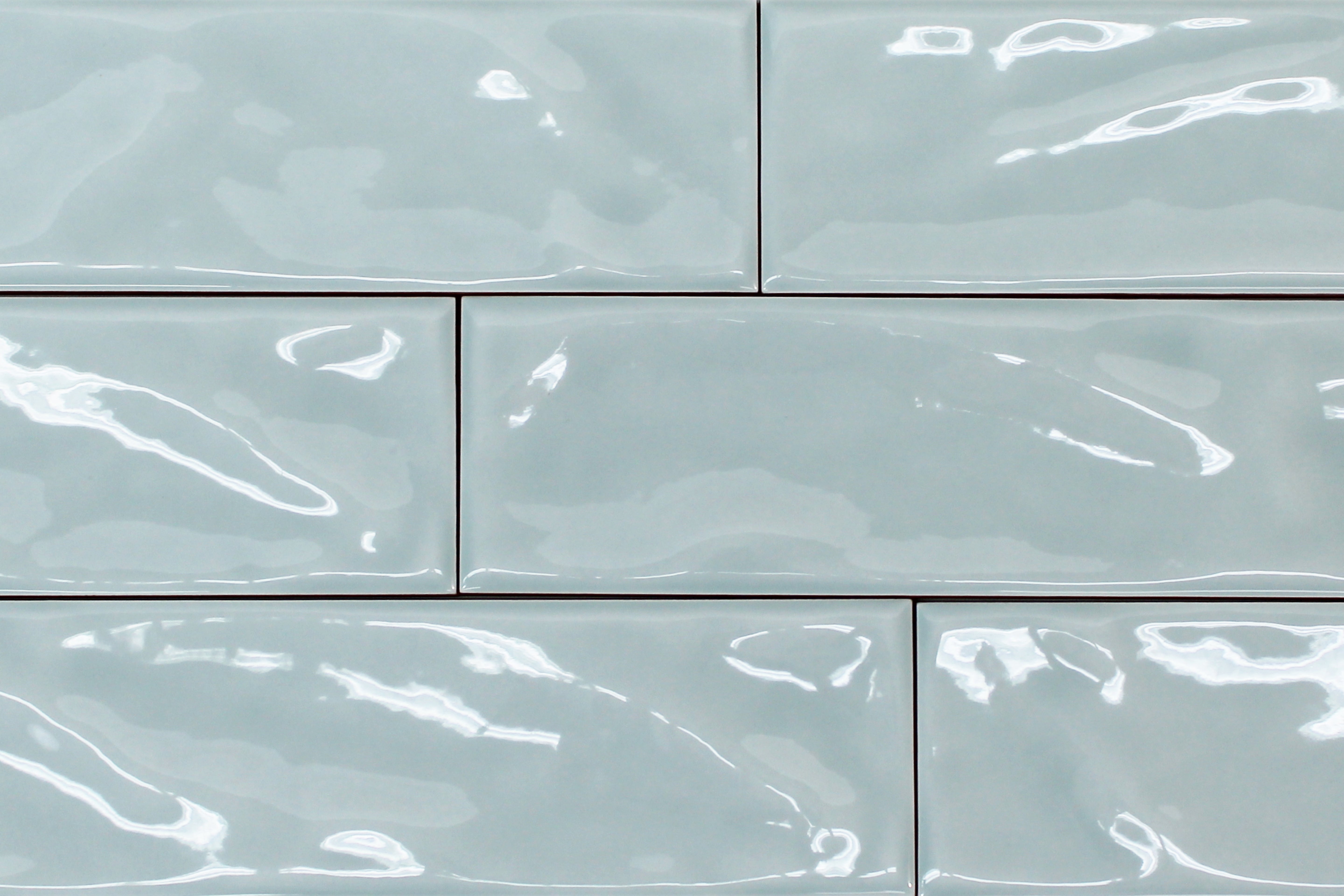 Cloud Sea Foam Gloss Subway