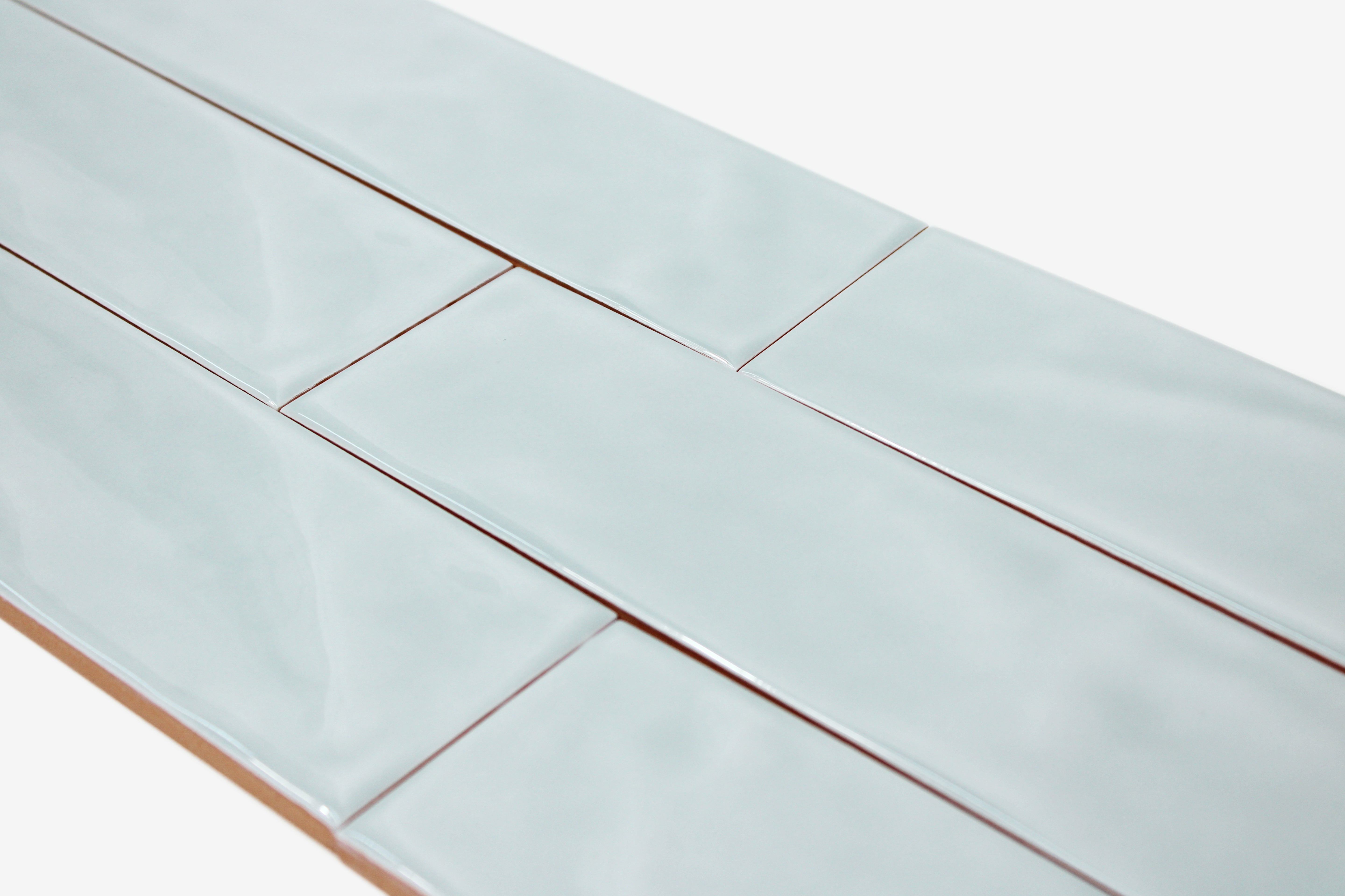 Cloud Sea Foam Gloss Subway