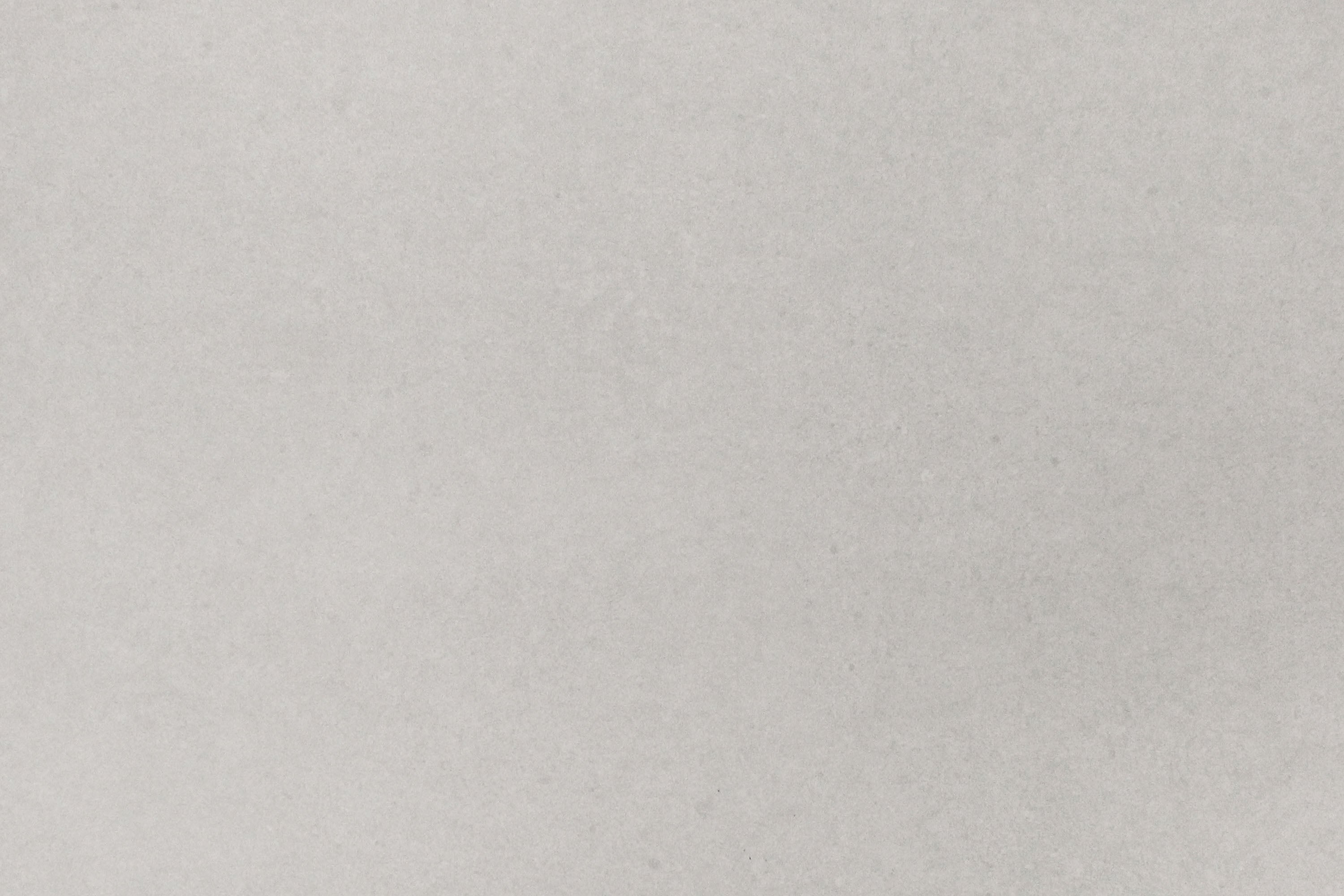 Milla White External