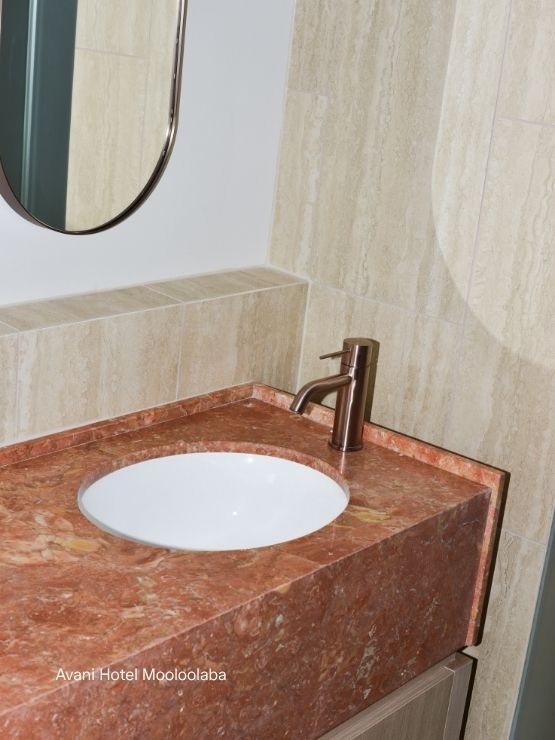 Colosseum Travertine Vein Cut Classic In Out
